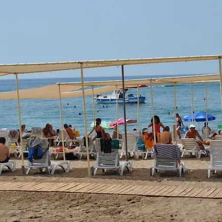 Szálloda Martili Lara Antalya